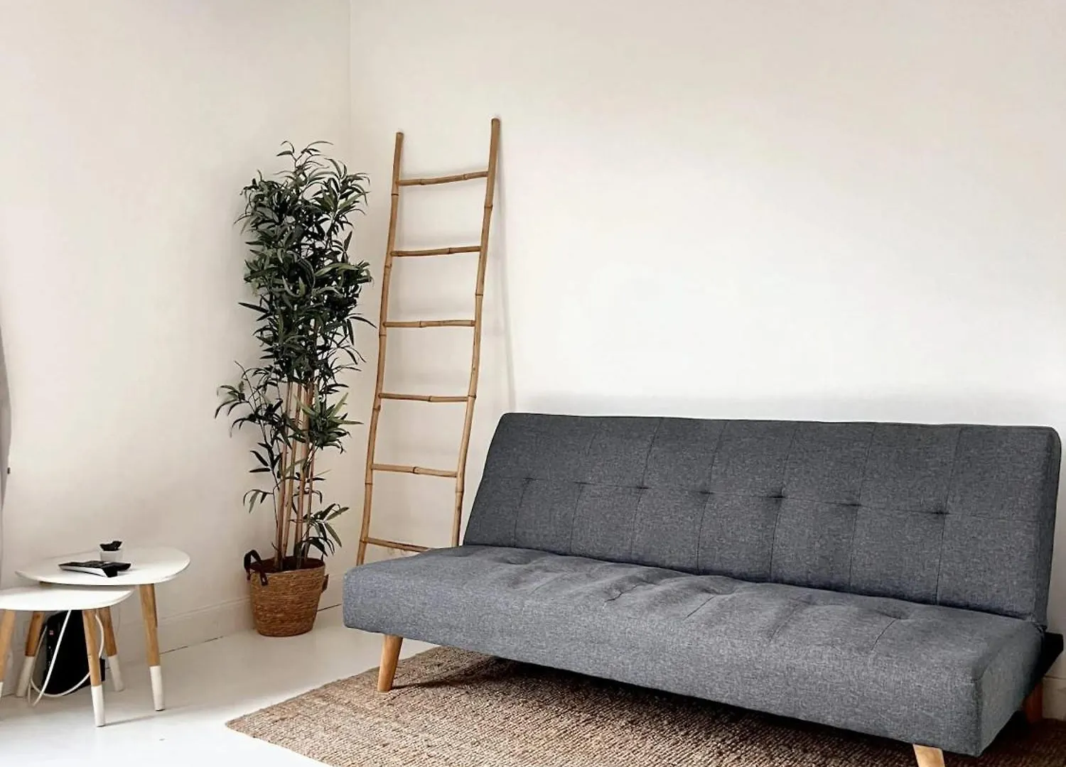Comfortable Studio In Brussels 35M² Terrace With Bbq 0*,  Бельгия