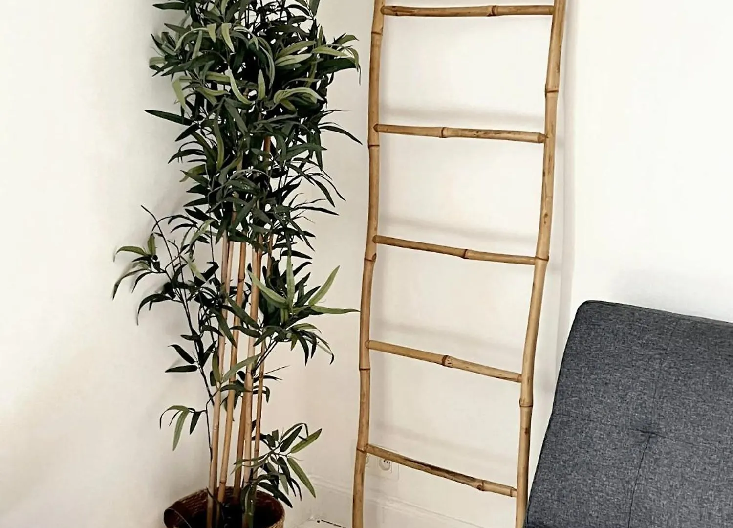 Апартаменты Comfortable Studio In Brussels 35M² Terrace With Bbq